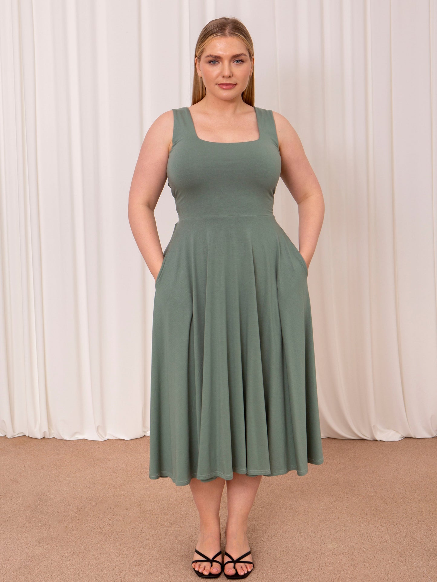 Juni Midi Dress