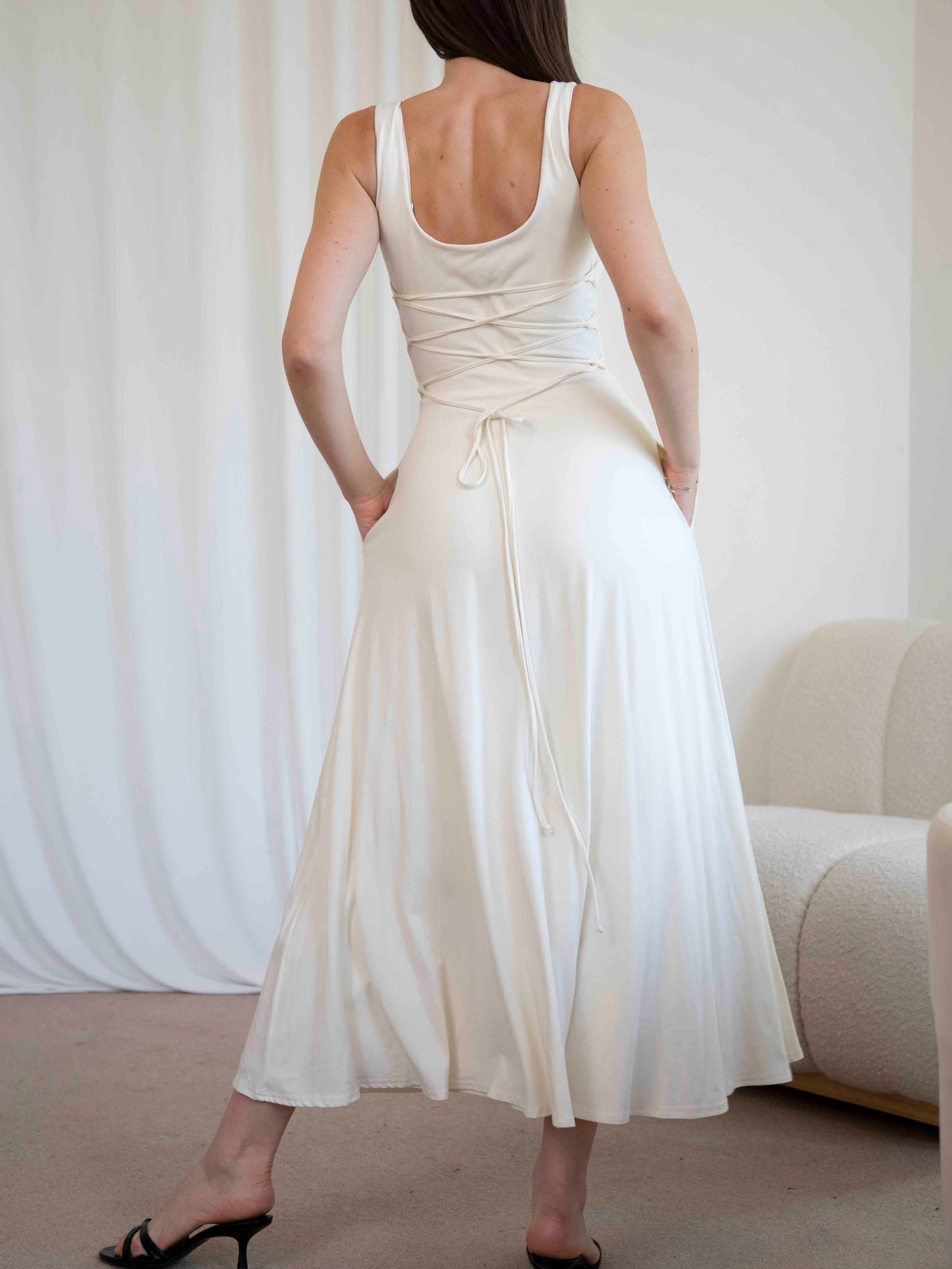 Juni Midi Dress