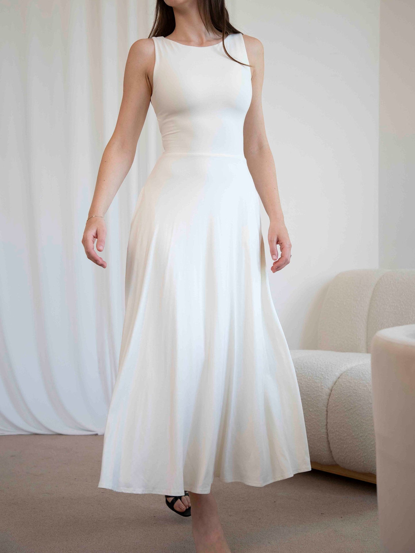 Juni Midi Dress
